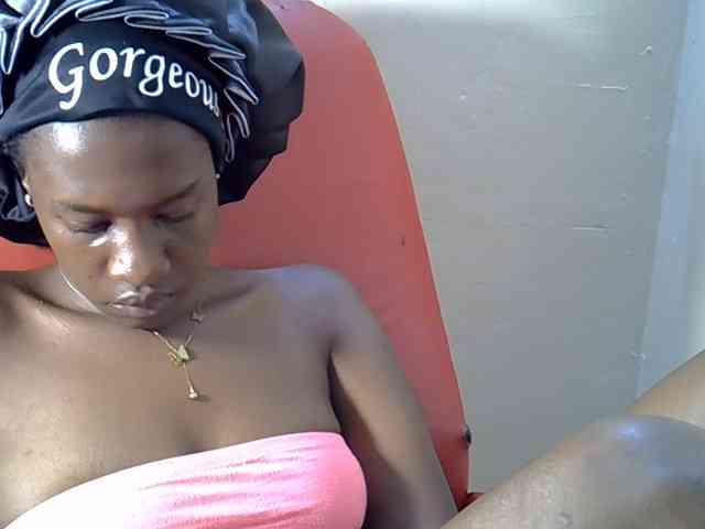 Nyangisexy1 webcam