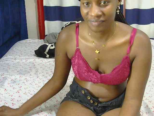 Nyangisexy1 webcam