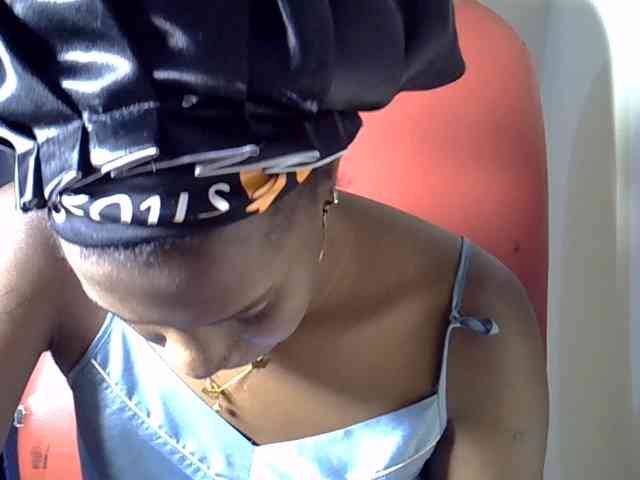 Nyangisexy1