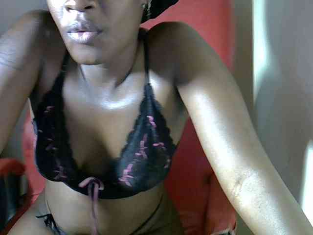 Nyangisexy1 webcam