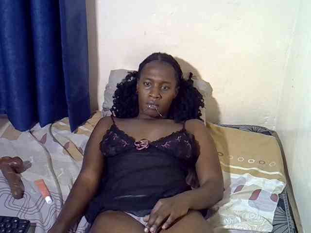 Nyangisexy1 webcam