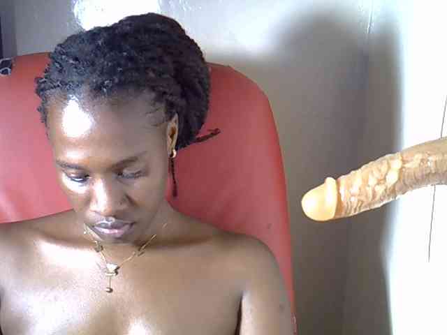 Nyangisexy1