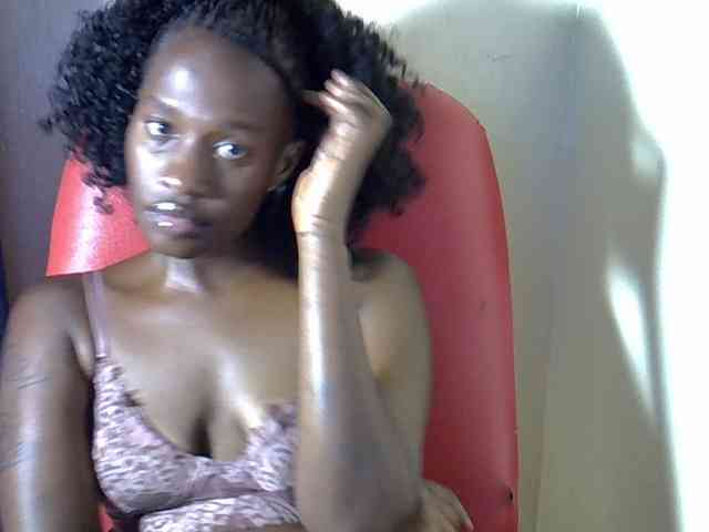 Nyangisexy1 webcam
