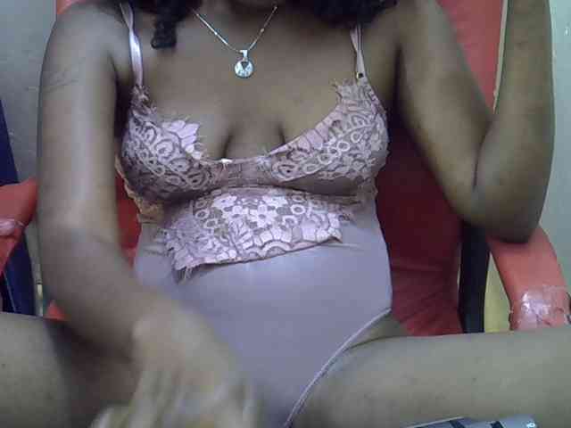 Nyangisexy1