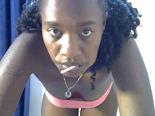 Nyangisexy1