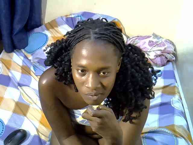 Nyangisexy1 webcam