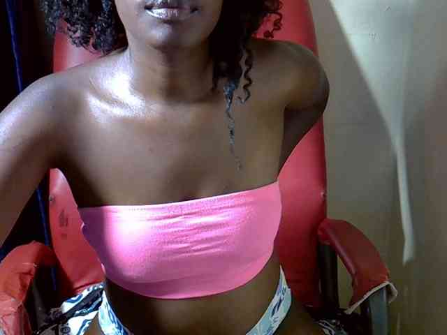 Nyangisexy1