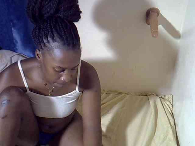 Nyangisexy1