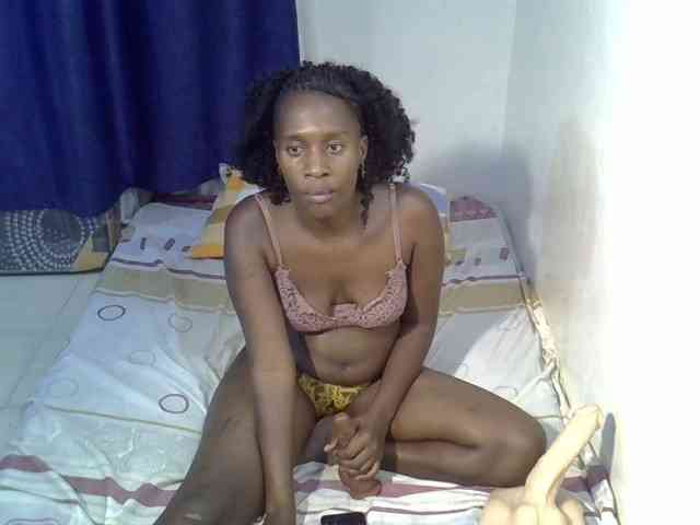 Nyangisexy1 webcam