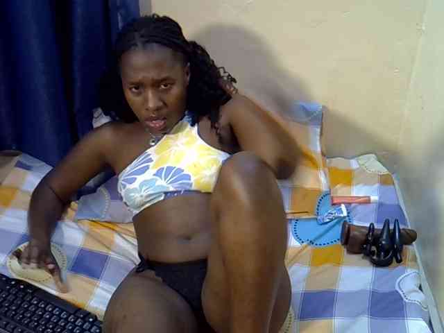 Nyangisexy1 webcam