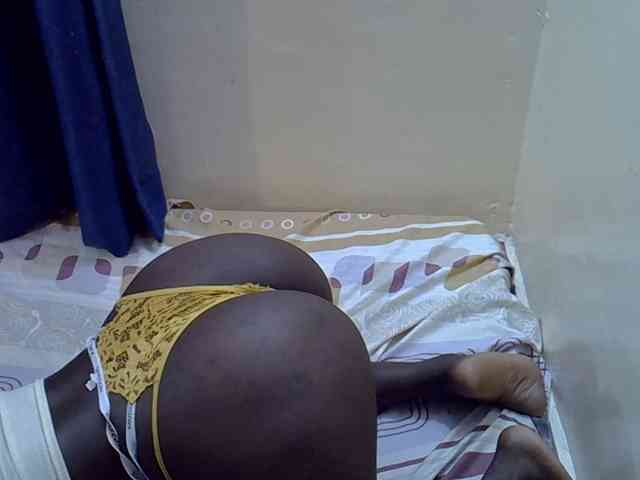 Nyangisexy1