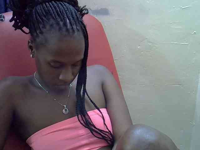 Nyangisexy1
