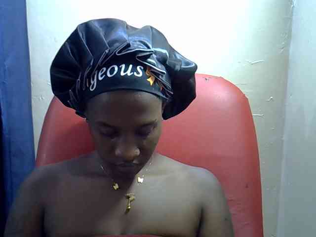 Nyangisexy1