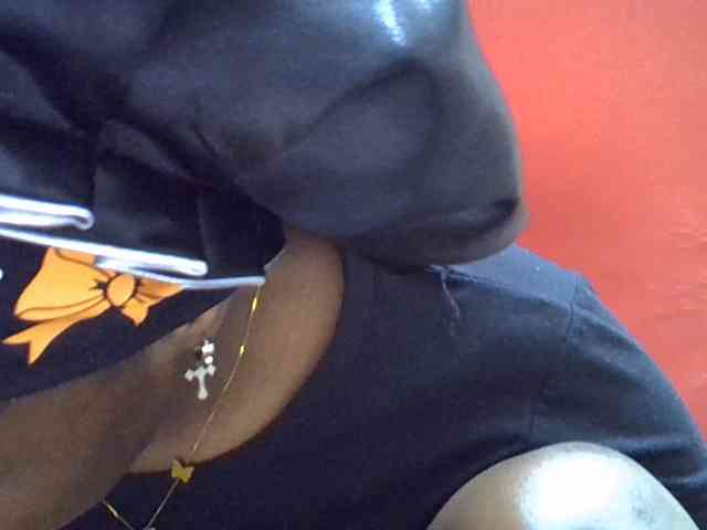 Nyangisexy1