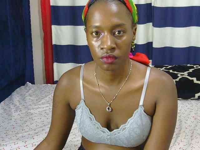 Nyangisexy1 webcam