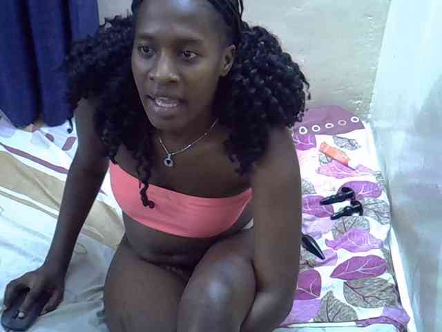 Nyangisexy1