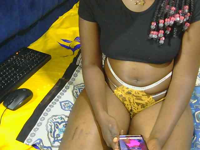 Nyangisexy1