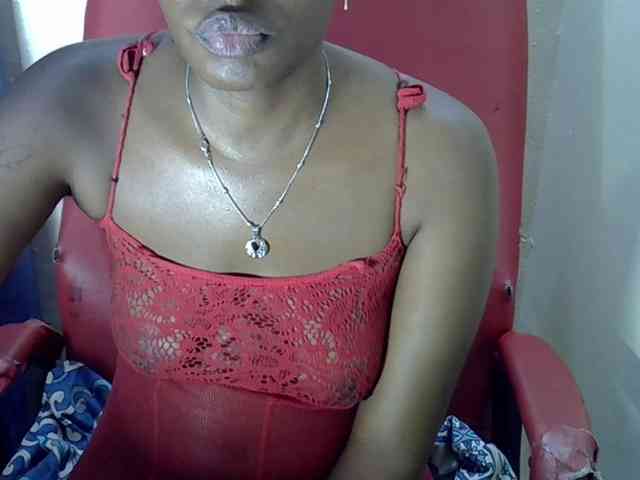 Nyangisexy1