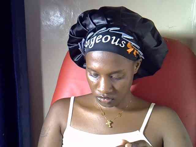 Nyangisexy1