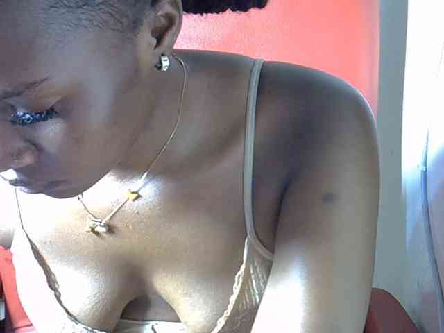 Nyangisexy1