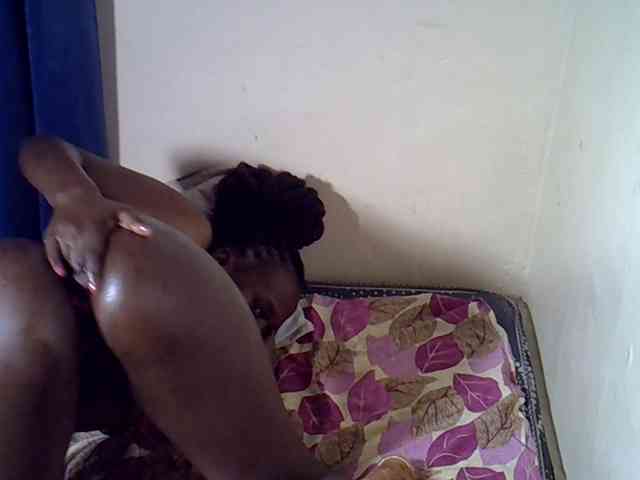 Nyangisexy1