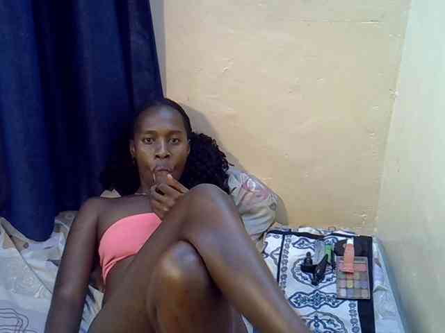 Nyangisexy1