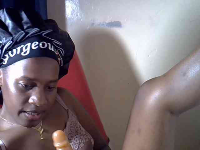 Nyangisexy1