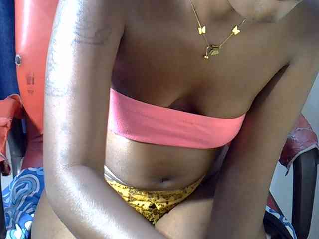 Nyangisexy1 webcam