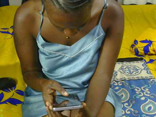 Nyangisexy1 webcam