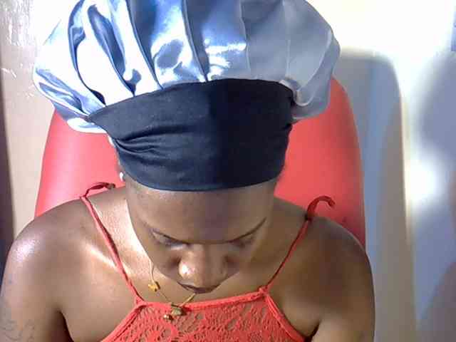 Nyangisexy1