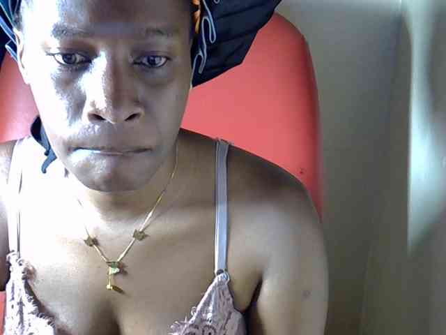 Nyangisexy1