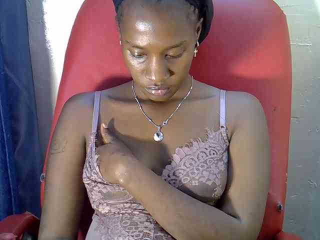 Nyangisexy1 webcam