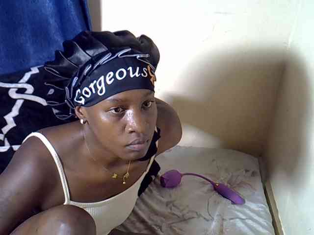 Nyangisexy1