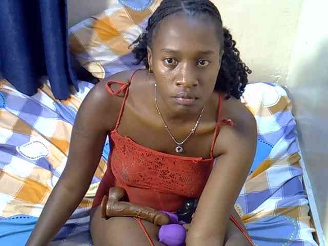 Nyangisexy1 webcam