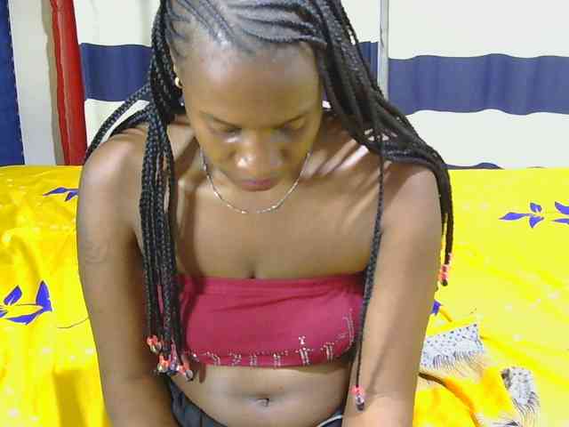 Nyangisexy1 webcam