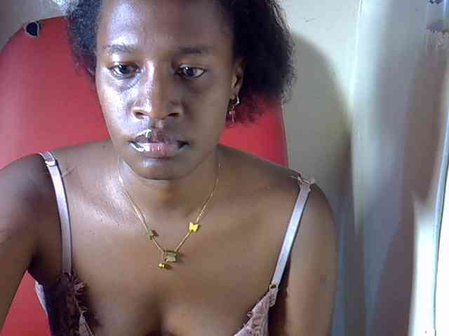 Nyangisexy1