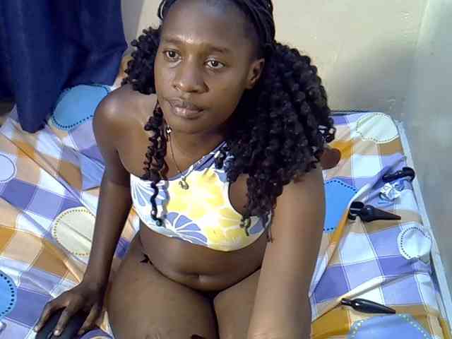 Nyangisexy1 webcam