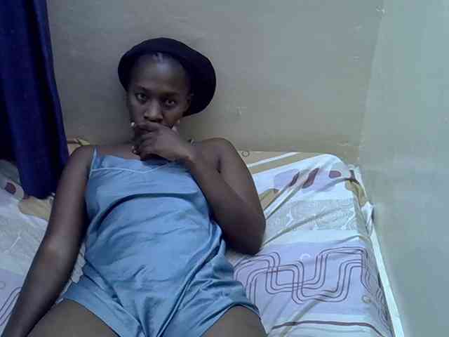 Nyangisexy1