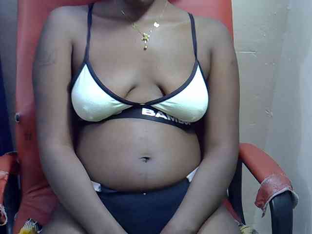 Nyangisexy1 webcam