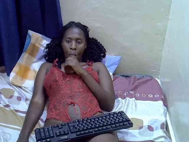 Nyangisexy1 webcam