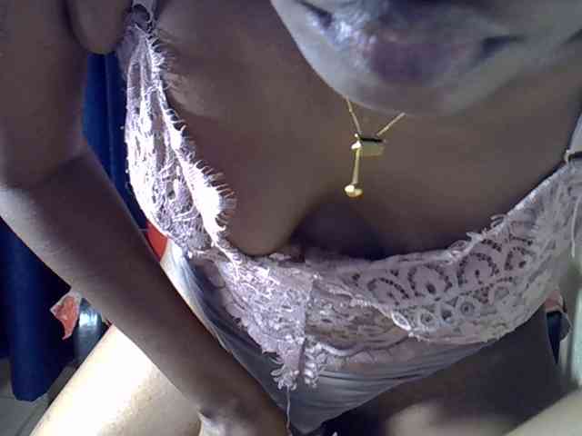 Nyangisexy1
