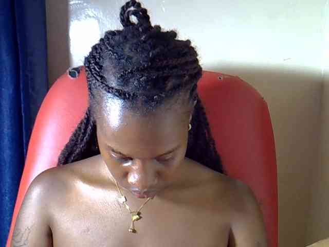 Nyangisexy1