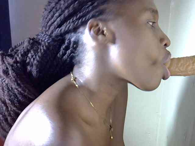 Nyangisexy1