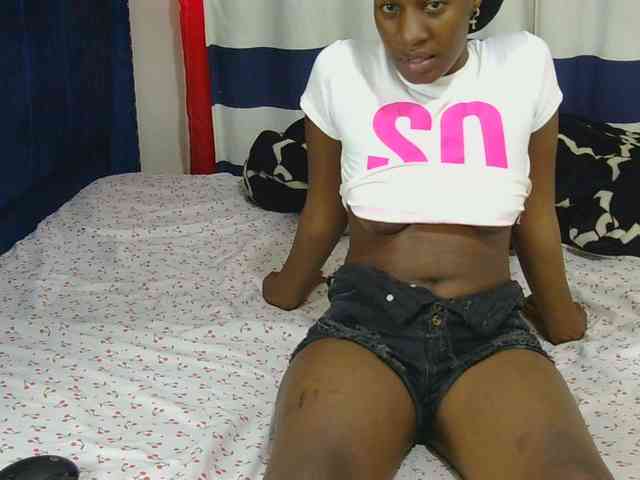 Nyangisexy1 webcam