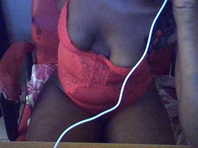 Nyangisexy1