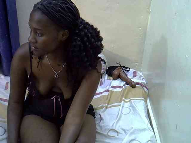 Nyangisexy1 webcam