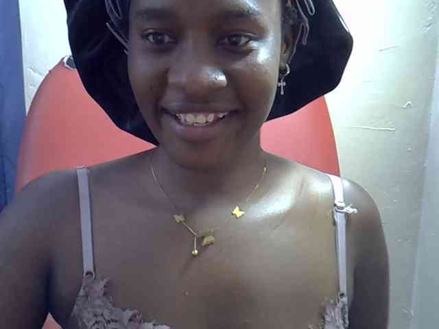 Nyangisexy1 webcam