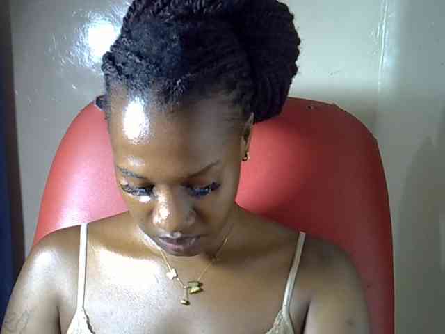 Nyangisexy1