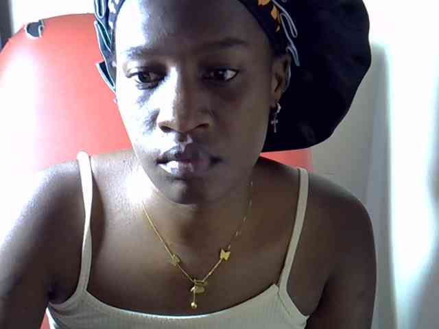 Nyangisexy1