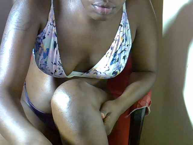 Nyangisexy1 webcam